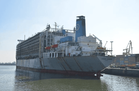 El Mawashi Express en el puerto de Montevideo